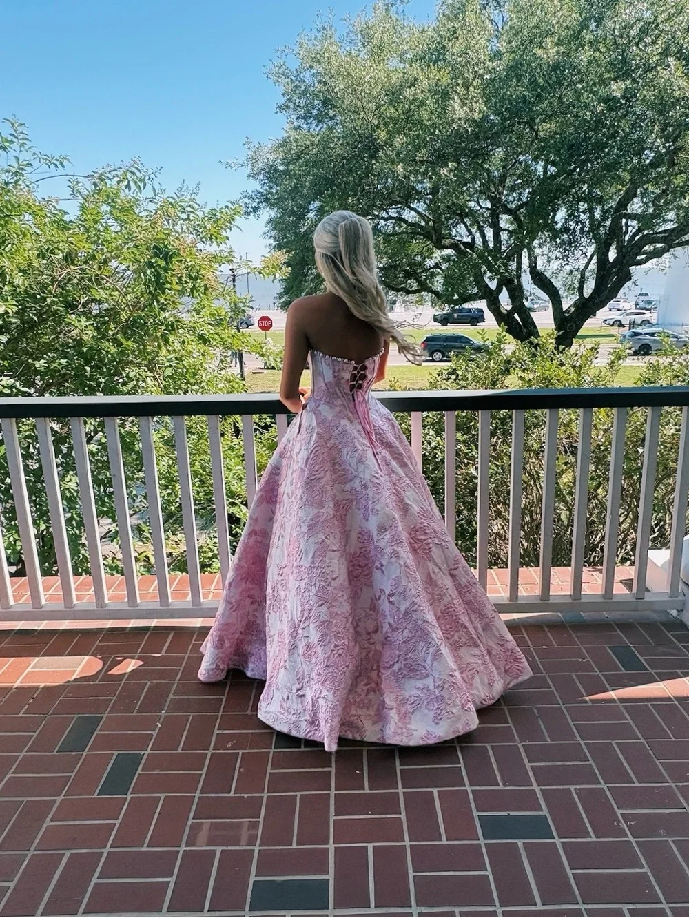 Sherri hill dress - Picture 2 of 3